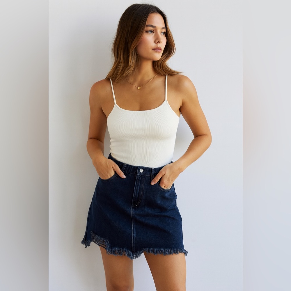 Good American High-Rise Denim Mini Skirt w/ Frayed Hem